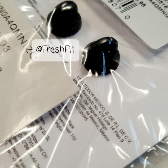 🆕 Vans Drop V Metal Enamel Pin NWT - Picture 6 of 7